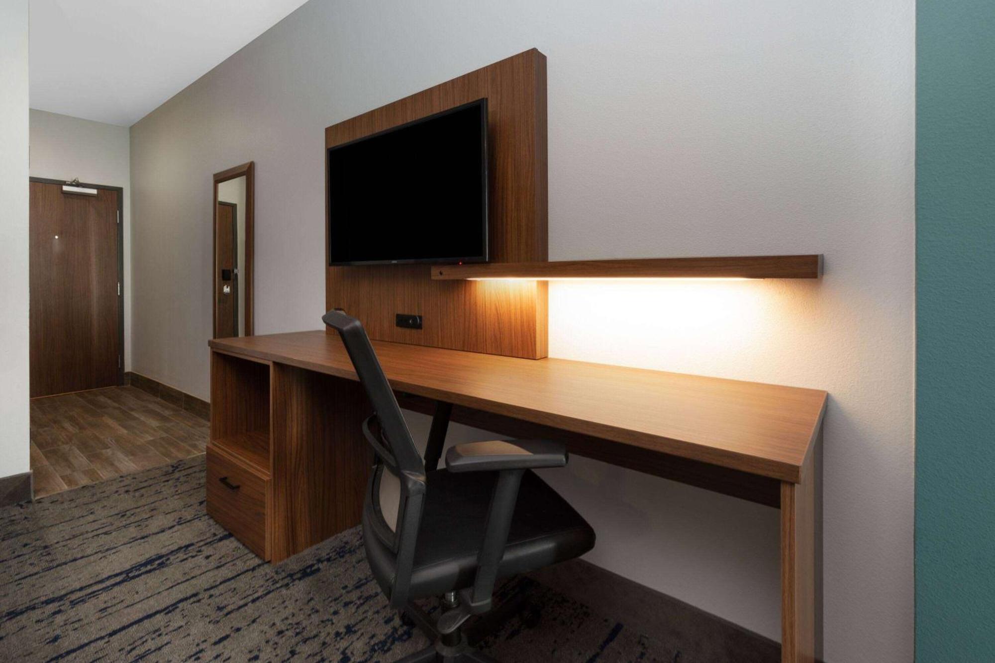 La Quinta Inn & Suites By Wyndham Dallas - Frisco Stadium المظهر الخارجي الصورة