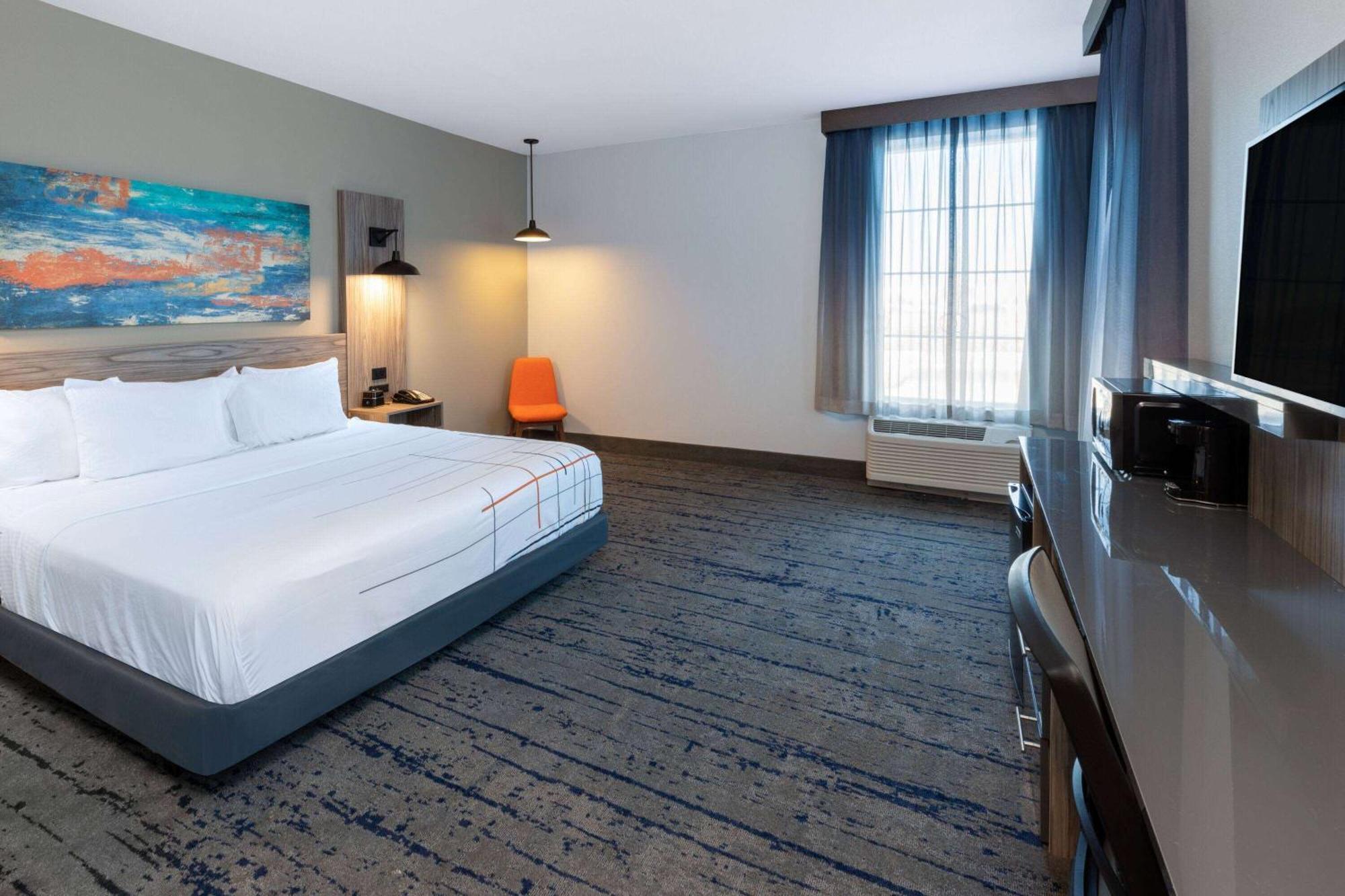 La Quinta Inn & Suites By Wyndham Dallas - Frisco Stadium المظهر الخارجي الصورة