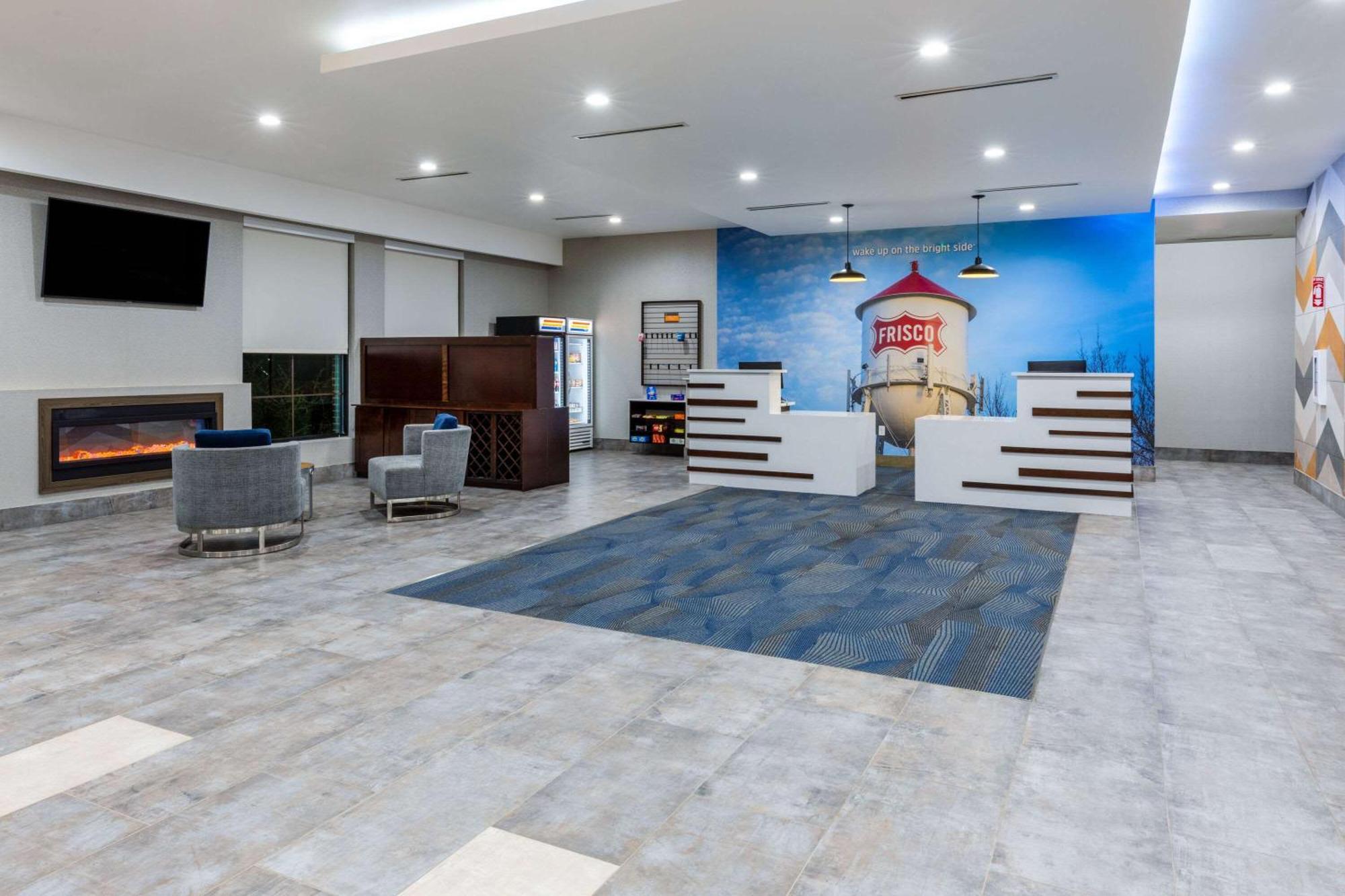 La Quinta Inn & Suites By Wyndham Dallas - Frisco Stadium المظهر الخارجي الصورة
